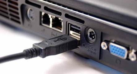 关于无线网卡怎么连接台式电脑的信息