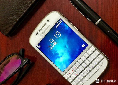 黑莓q10为什么比q20贵,黑莓q10和黑莓q20哪个好