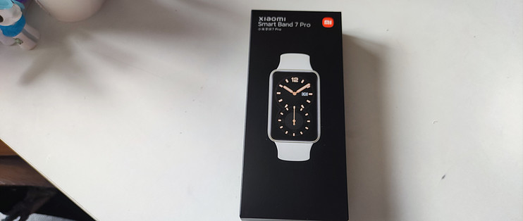 小米手环7pro,小米手环7pro表带怎么拆