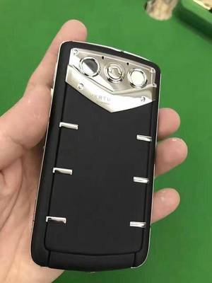 诺基亚e71手机,诺基亚e71手机卡安装解说图