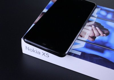 诺基亚x5和x6哪个好,诺基亚x5和x6哪个好用