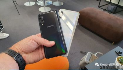 三星galaxya91最新消息,三星9198手机报价及图片