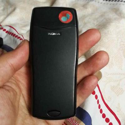 诺基亚8210,诺基亚8210当时上市价格