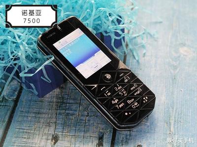 诺基亚音乐手机5230,诺基亚音乐手机