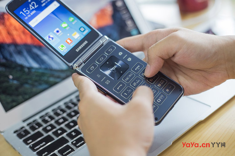 三星galaxyfolder2,三星galaxyfold5g多少钱