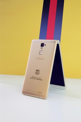oppor7plus,oppor7plus换屏幕总成教程
