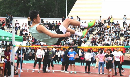 初三男生校运会跳高1.91米，青春的飞跃与挑战