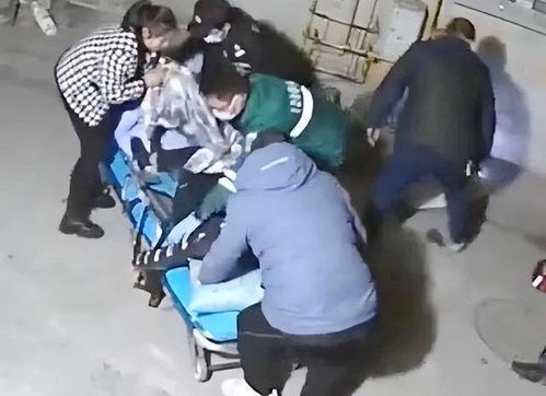 谣言粉碎机，男孩考18分被父亲刺死？警方辟谣的真相