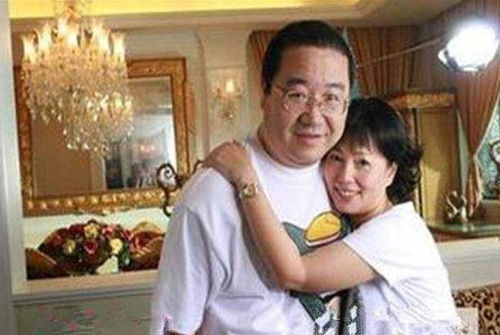 家有儿女编剧费明因病离世，一位才华横溢的创作者永远离开了我们