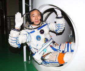 红旗领航，航天员出征转运车辆首次换新纪元