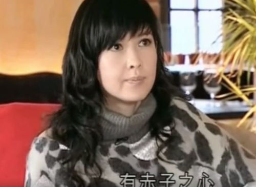 成龙深情悼念李丽丽
