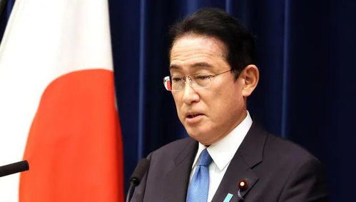 日本首相的吃相引发热议，公众形象与餐桌礼仪的微妙关系