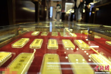 迪拜展出巨型金条，300公斤金条震撼亮相