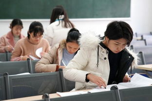 学生冬季校服内扯出薄膜，官方介入调查事件