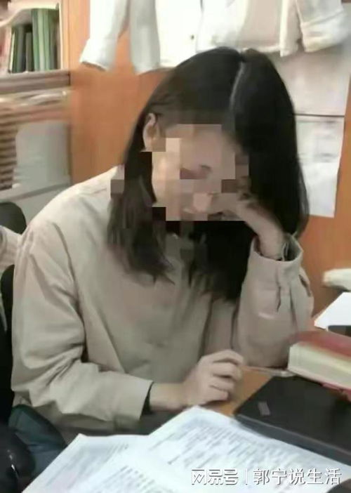 美国女教师强奸未成年男童怀孕获刑，正义的审判与道德的反思