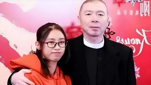 冯小刚女儿晒母女合照，传递的亲情与温暖