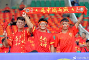 国足迎战澳大利亚，门票6分钟售罄——足球热潮下的期待与激情