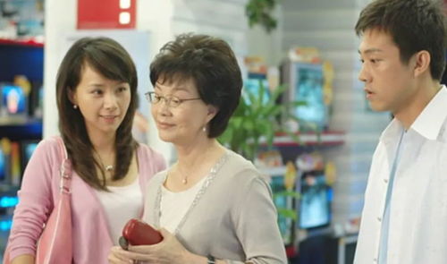 婆媳情深，85年婆婆助力儿媳育儿记