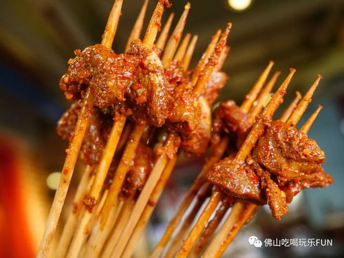 湖南一烧烤店上新麻辣竹签 10元50串