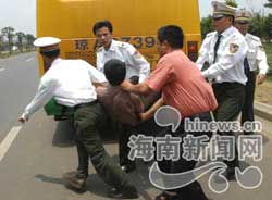 德国一游客在泰国遭摩的司机围殴