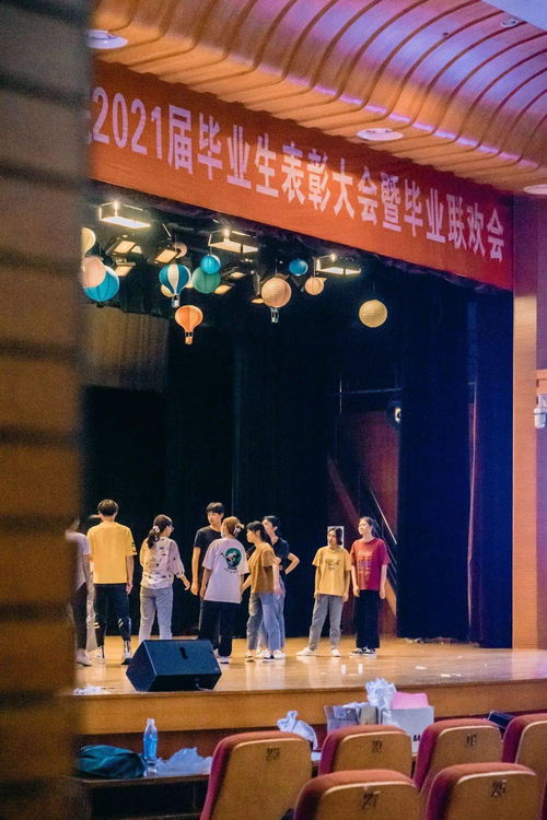 小米后盖碎了，从意外到转机的故事 ，小米后盖碎裂，从意外到转机的故事