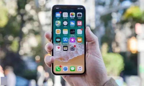 弯曲的iPhone 6，独特设计与实用性的完美结合，创新设计引领潮流，弯曲的iPhone 6，实用与美观并存