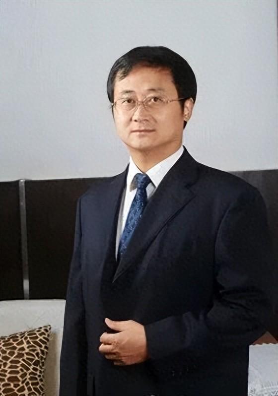 董某莹父亲是国企总经理？官方回应