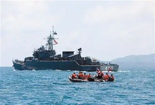 贵州游船倾覆事故70人还在医院救治